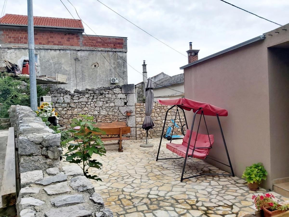 Apartmani Afrodita Crikvenica Exteriör bild