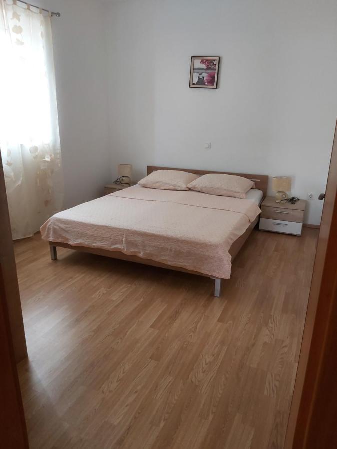 Apartmani Afrodita Crikvenica Exteriör bild