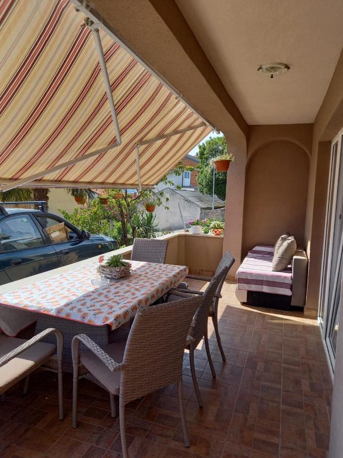 Apartmani Afrodita Crikvenica Exteriör bild
